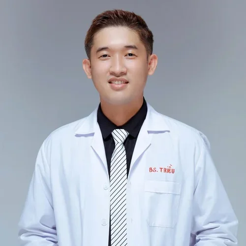 Nha sĩ Bùi Thanh Triều